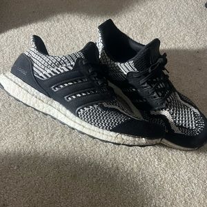 Adidas Ultraboost DNA Primeblue Size 9.5